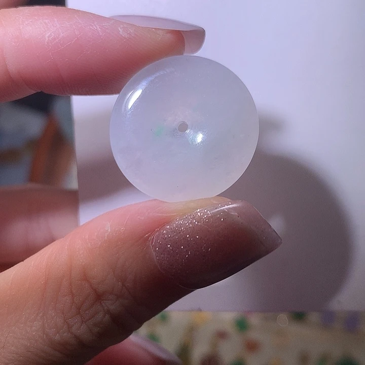颈饰未镶嵌翡翠冰飘阳绿花平安扣