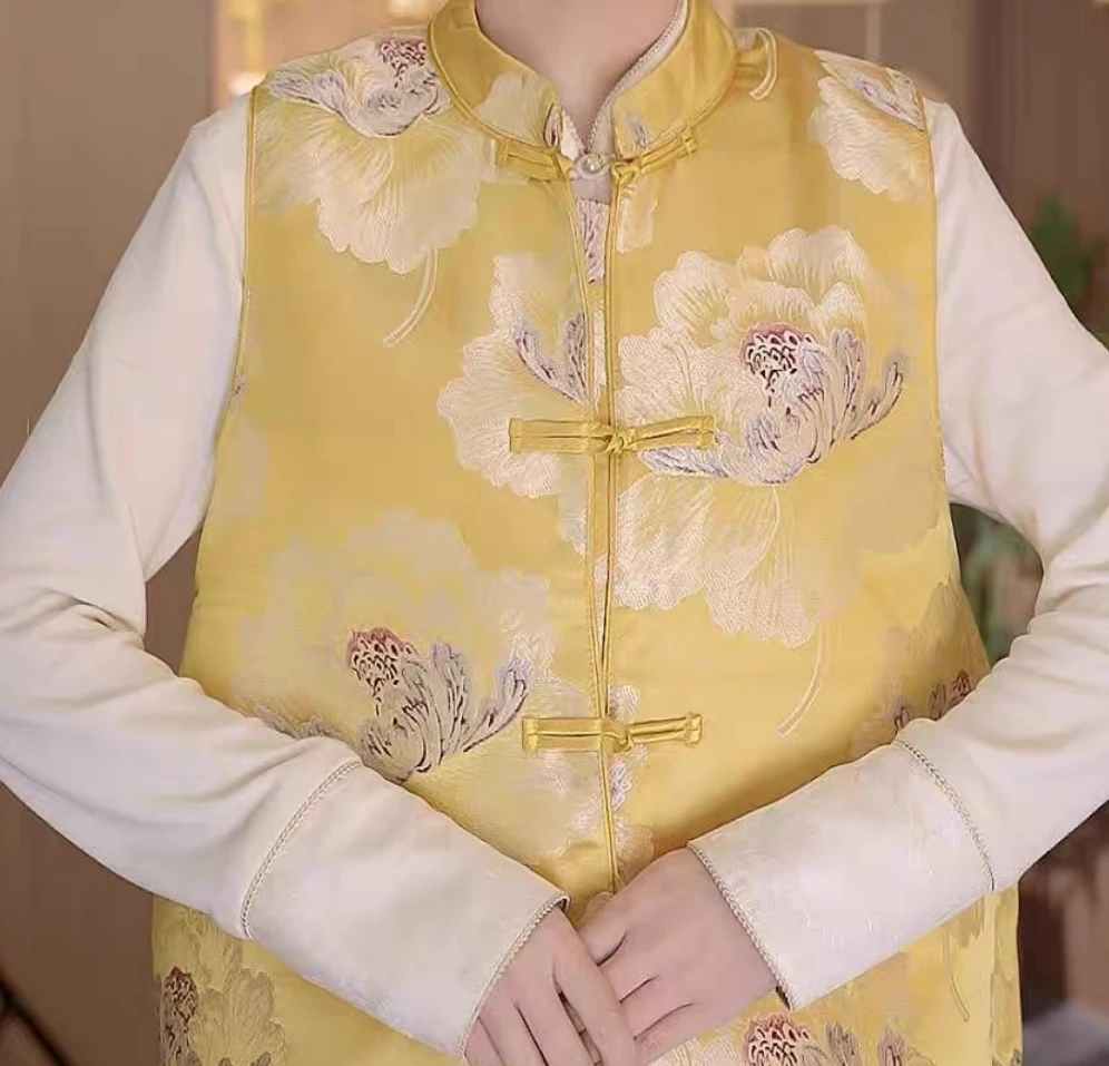 提花中式洋气盘扣坎肩复古唐装马夹潮2024D4558—彤彤