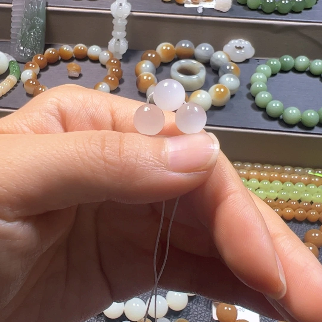 和田玉单珠未镶嵌天***?