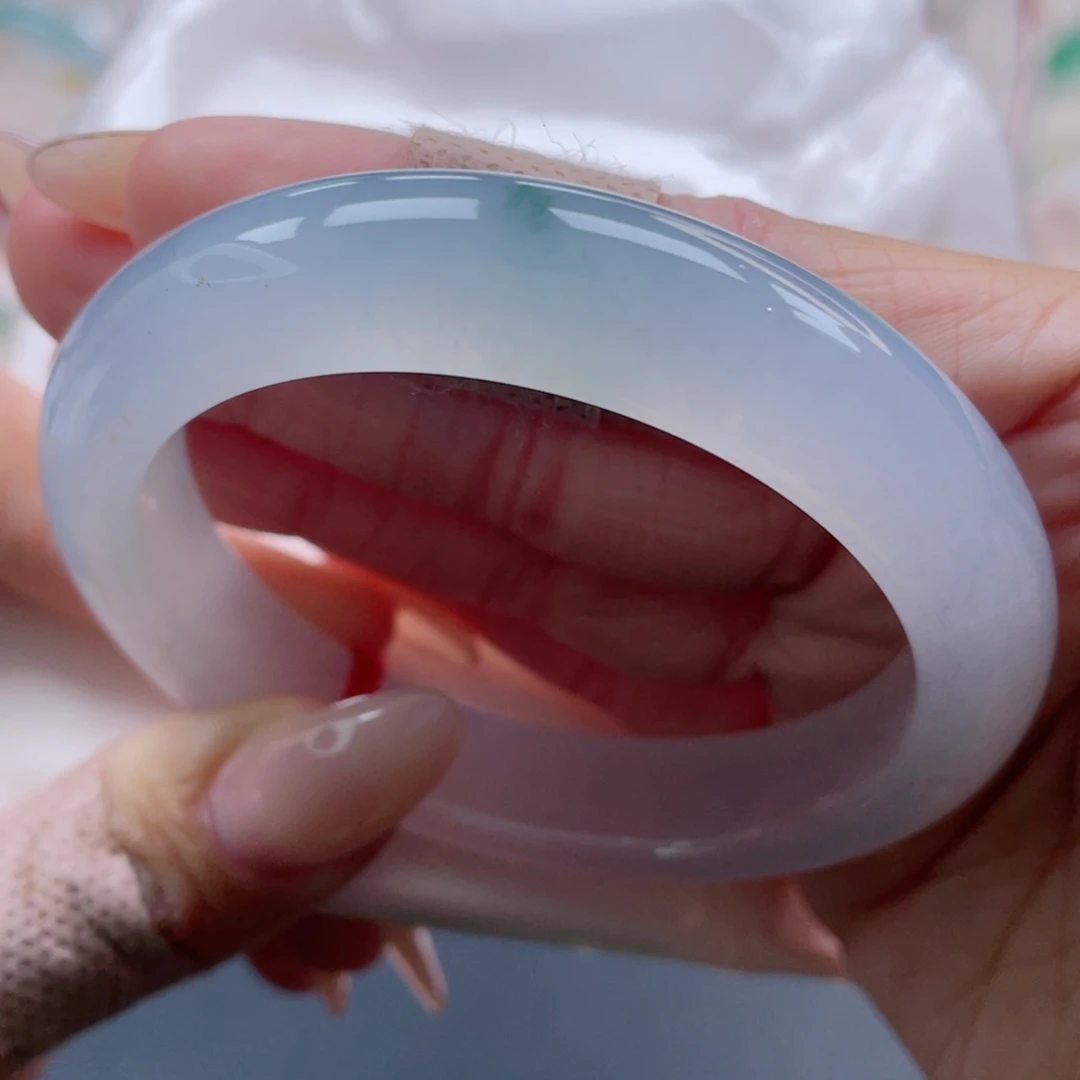 未镶嵌手镯翡翠超**选57.1圈 荧光棒