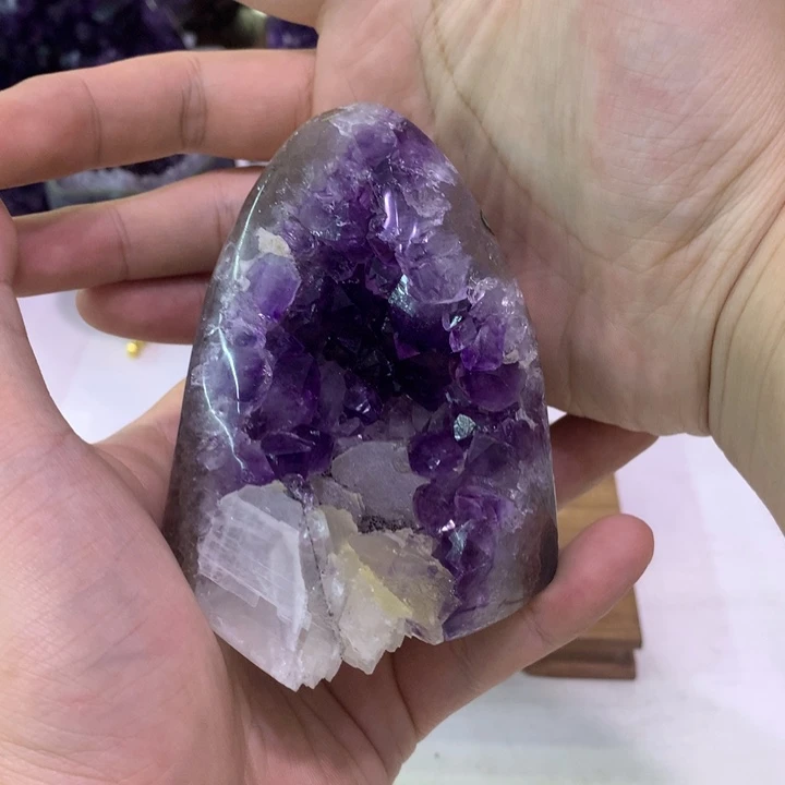 未镶嵌大型摆件（非配饰）水晶