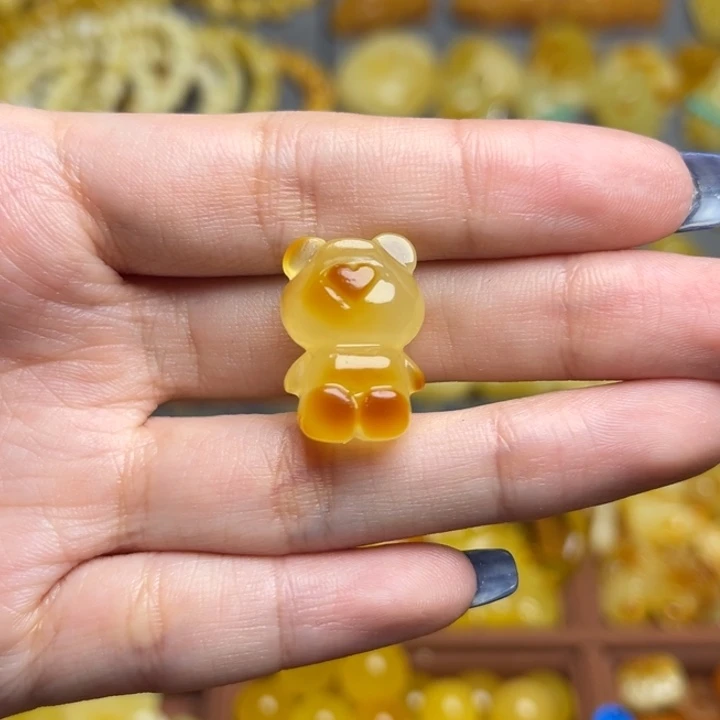 神***宾蜜蜡未镶嵌裸石天然蜜蜡满蜡俏色小熊无优化微微瑕