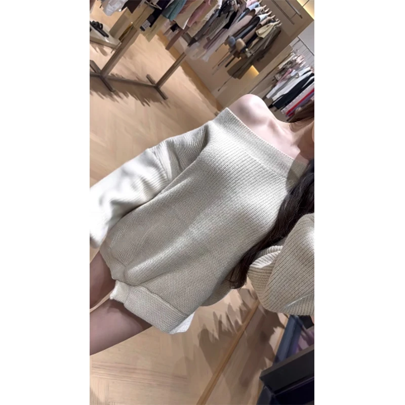 慵懒风一字肩长袖针织衫女2025秋冬宽松露肩温柔百搭时尚毛衣上衣