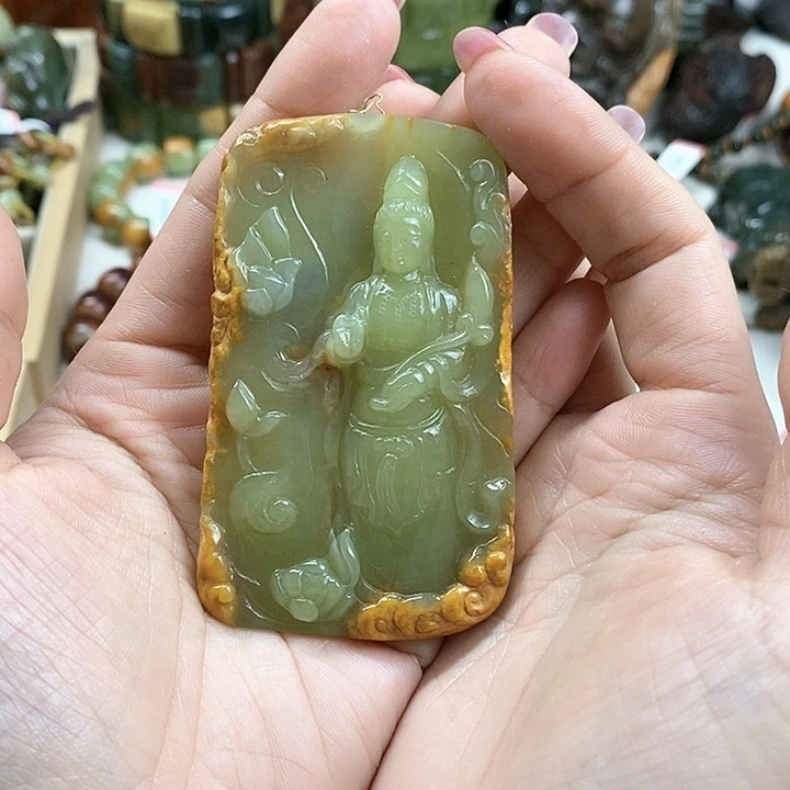 颈饰未镶嵌和田玉不***路