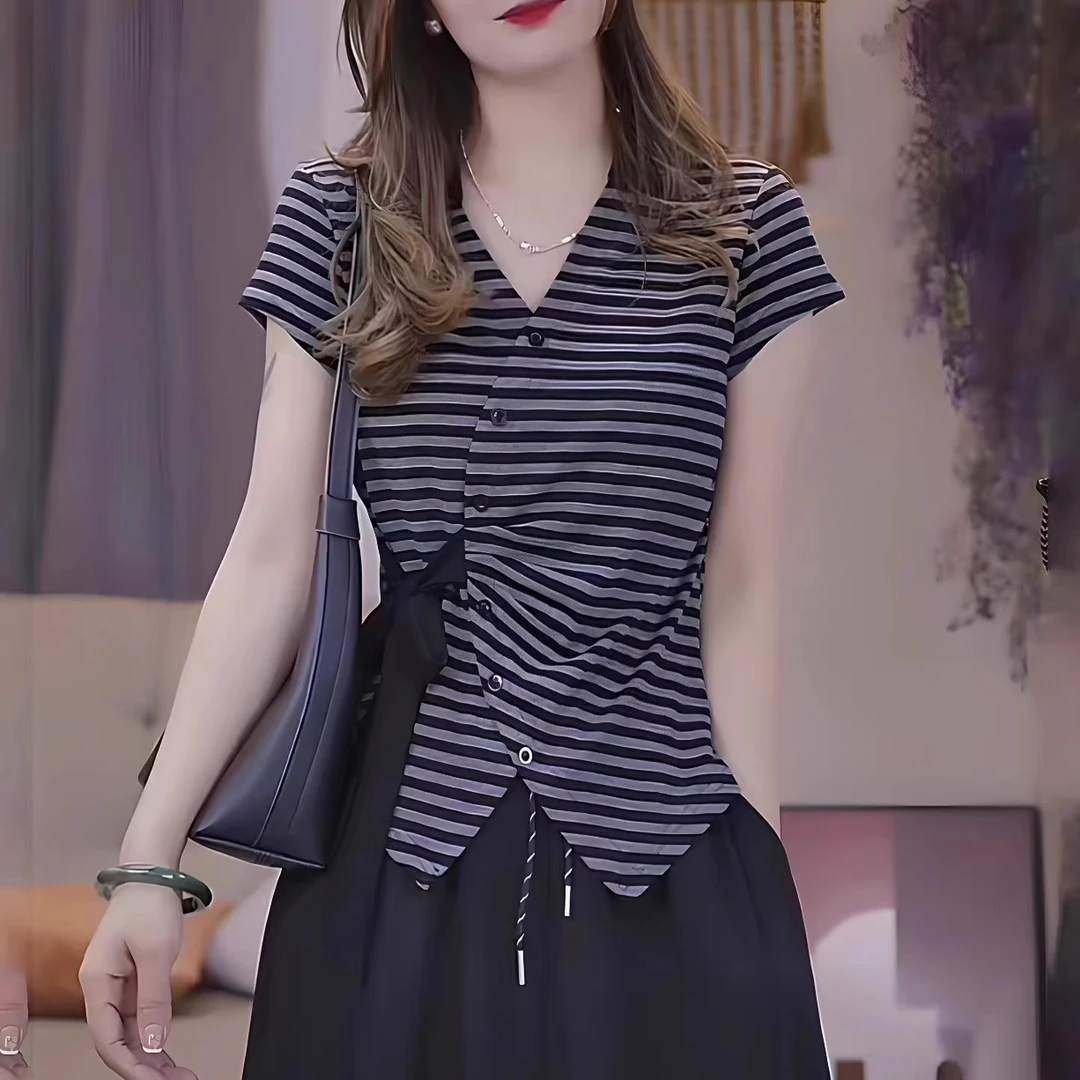 特别漂亮的掐腰上衣女2025夏季新款时尚气质减龄显瘦v领短袖t恤衫