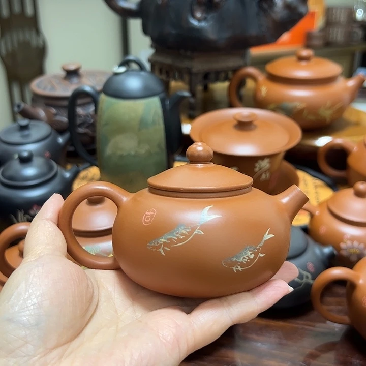 壶余**觉建水紫陶工艺制作