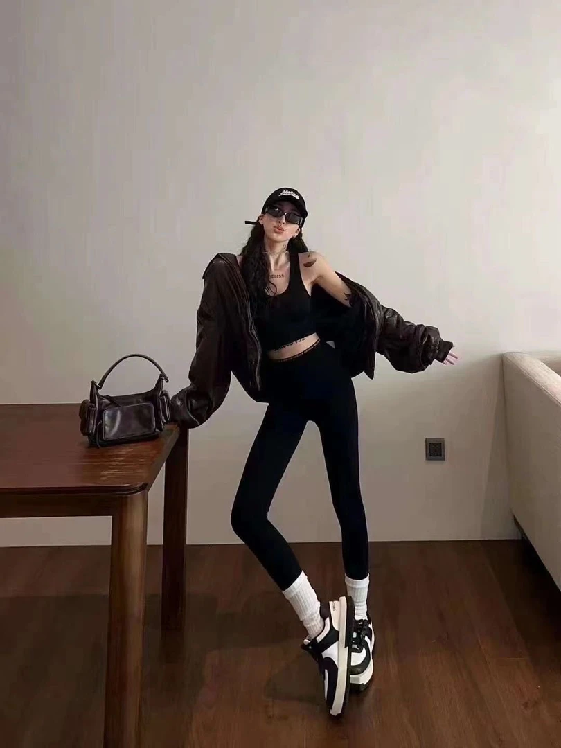 无缝工艺万能百搭云朵打底裤 8005