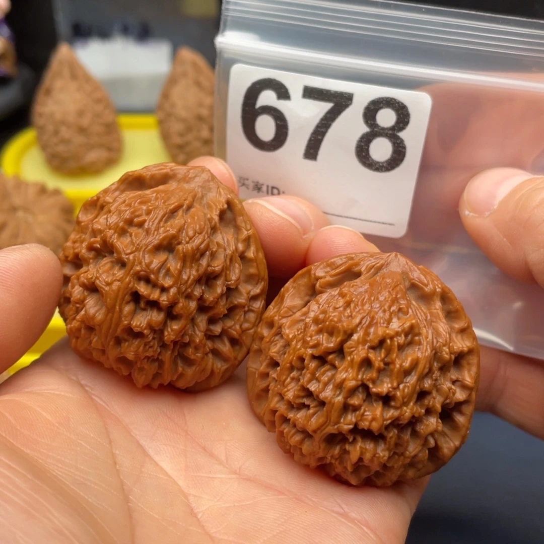 把件文玩核桃南疆凹底拉丝40