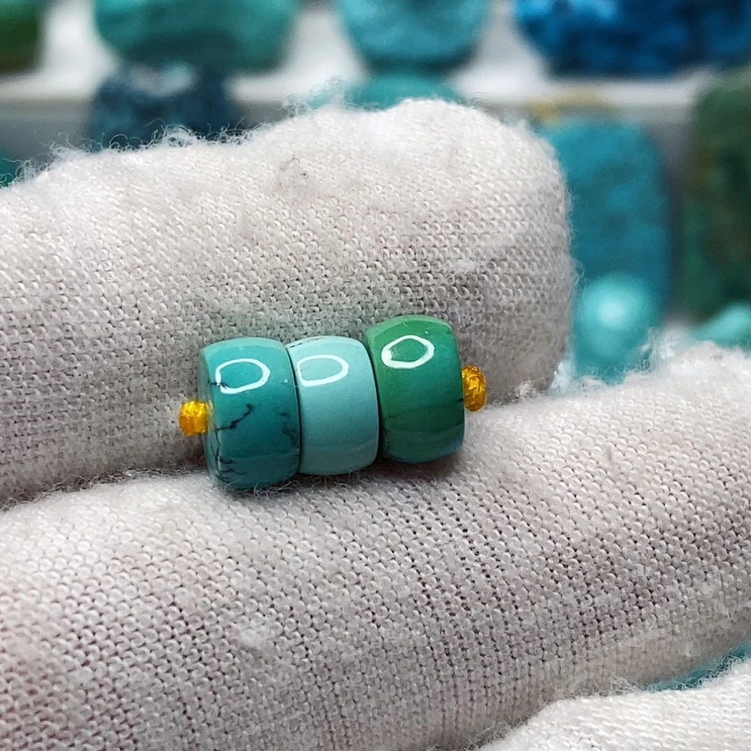 绿松石未镶嵌天然原矿 地大质检7.7mm