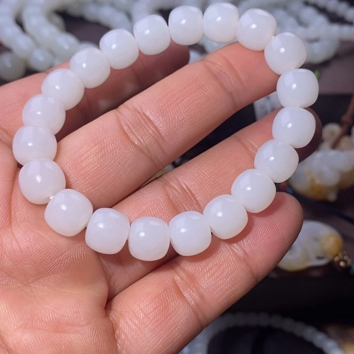 和田玉未镶嵌手链