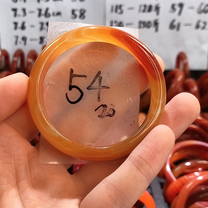 玛瑙/玉髓手镯未镶嵌