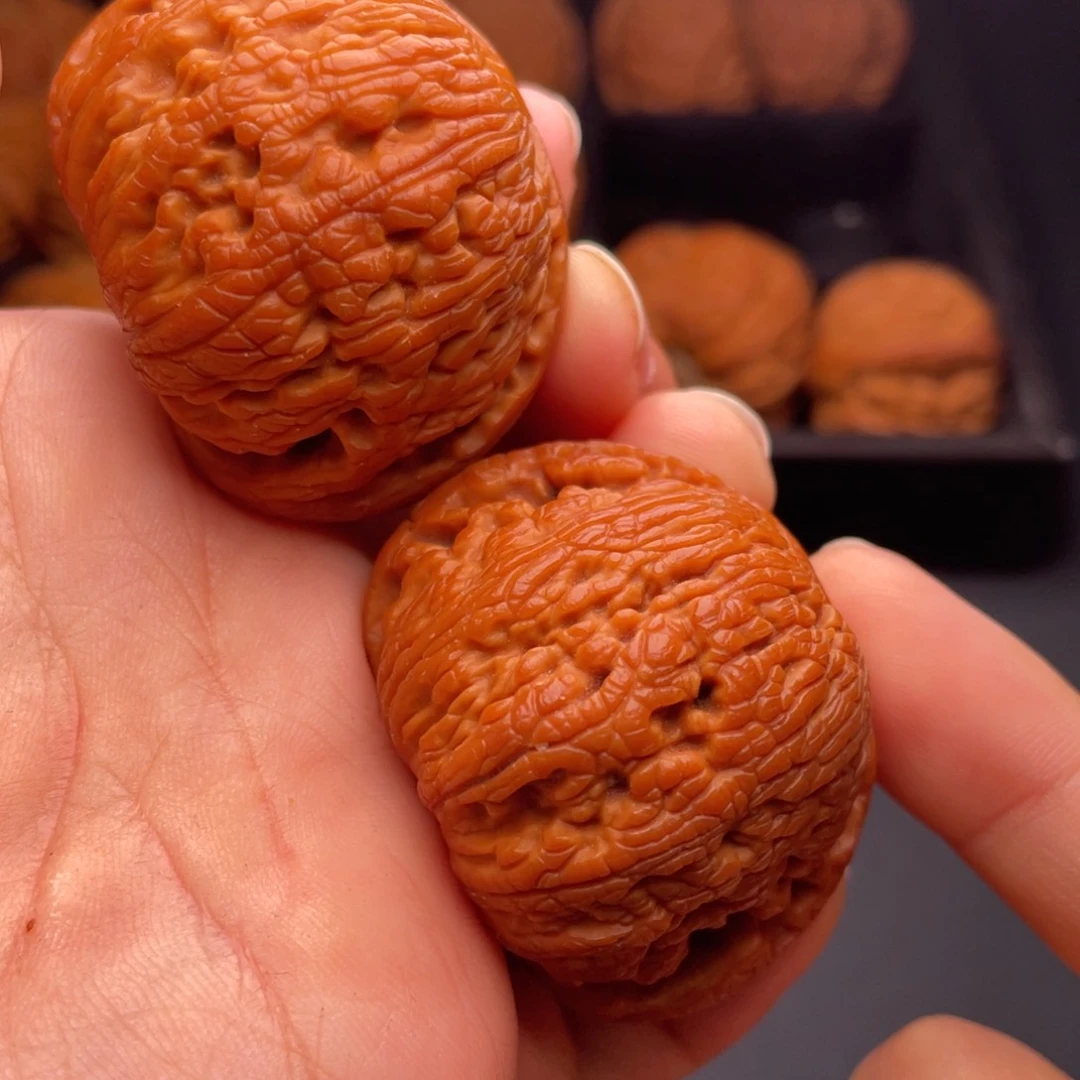 文玩核桃把件秦岭山脉