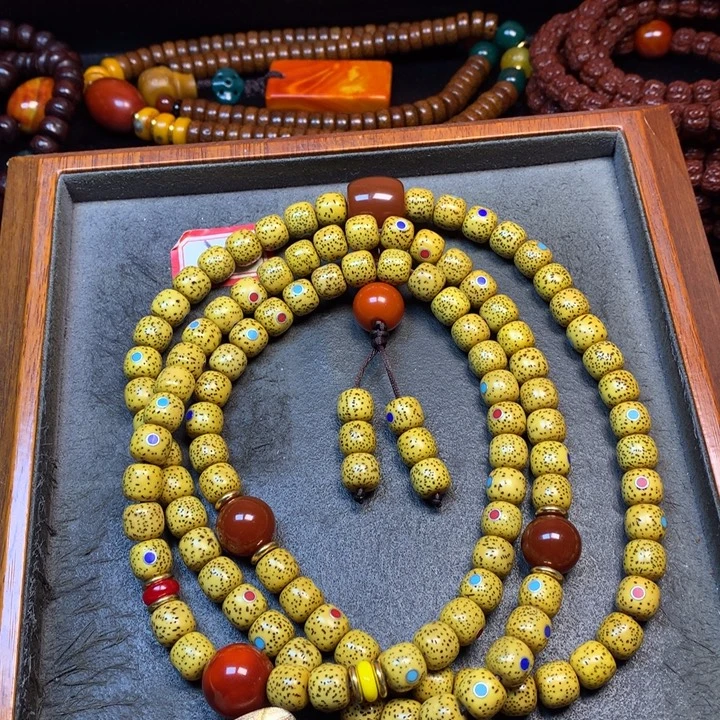 星月菩提吊坠菩提