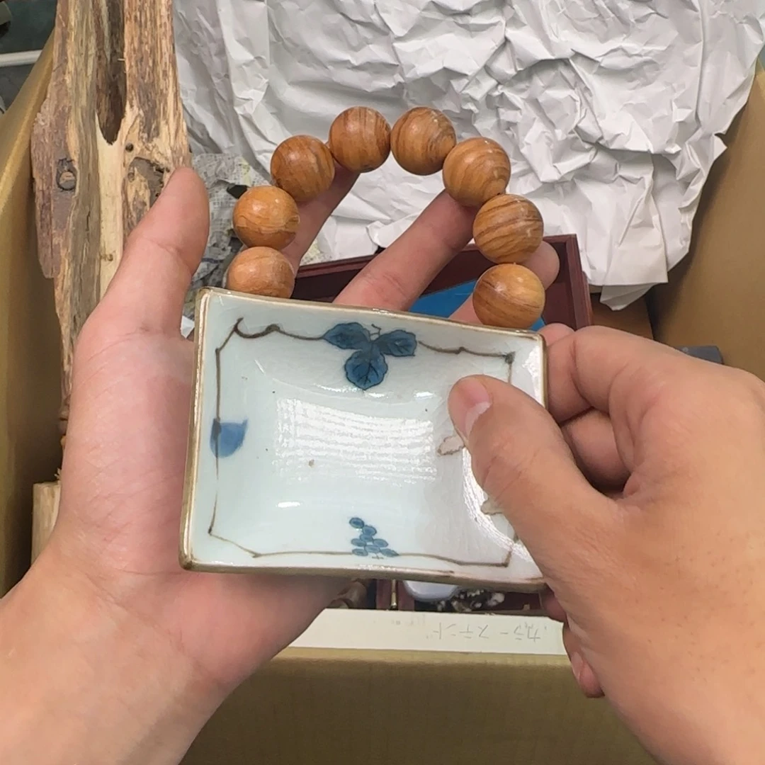 陶瓷孤品单件车里拍的