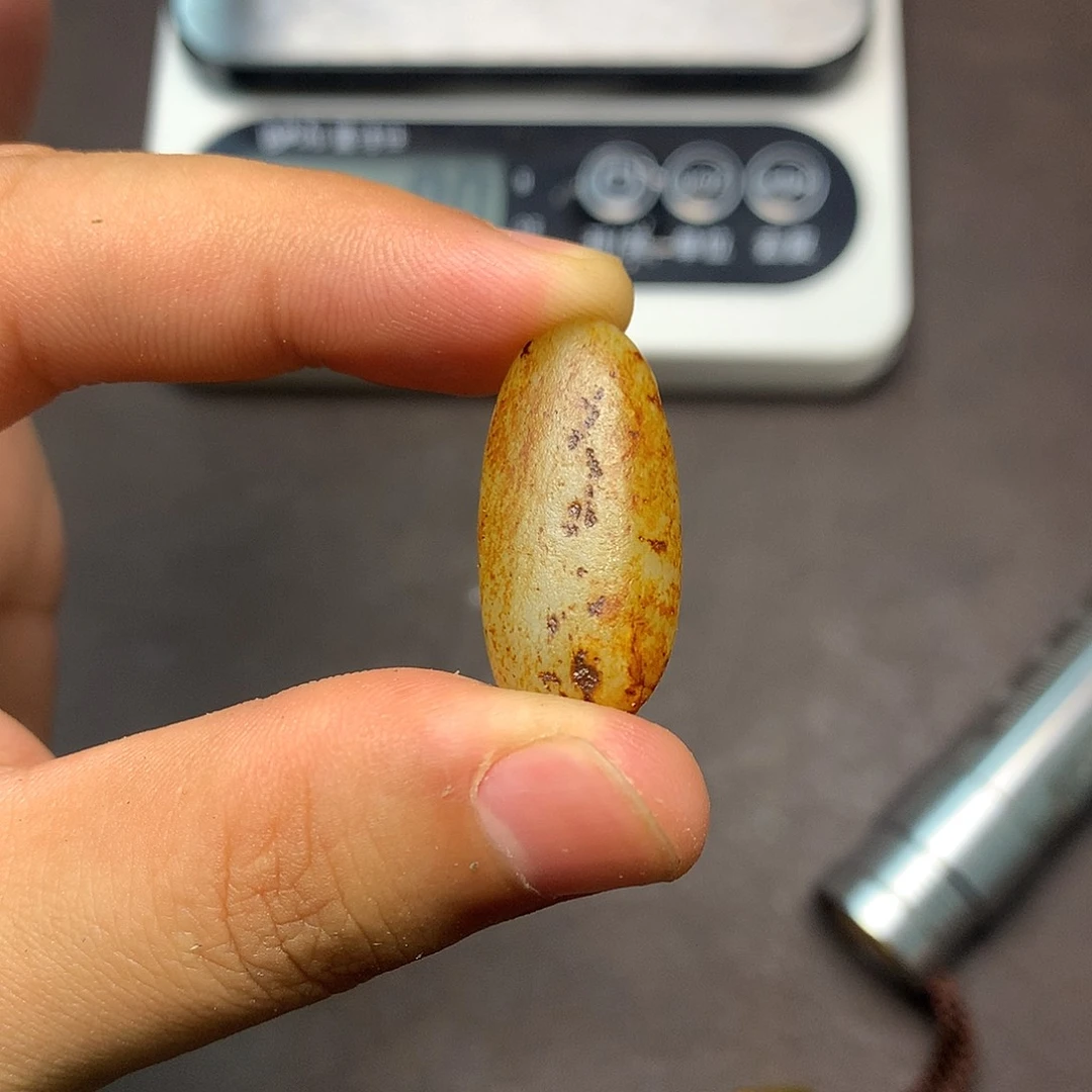 和田玉（糖玉）未镶嵌挂件