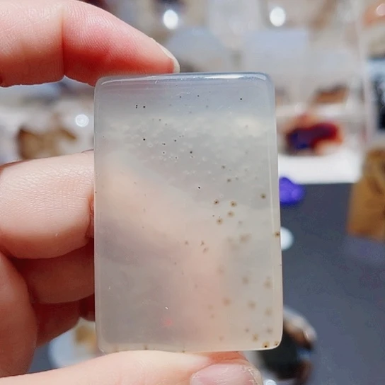 未镶嵌玛瑙/玉髓珠宝奇石