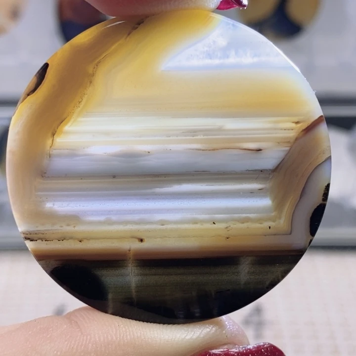 玛瑙/玉髓未镶嵌颈饰