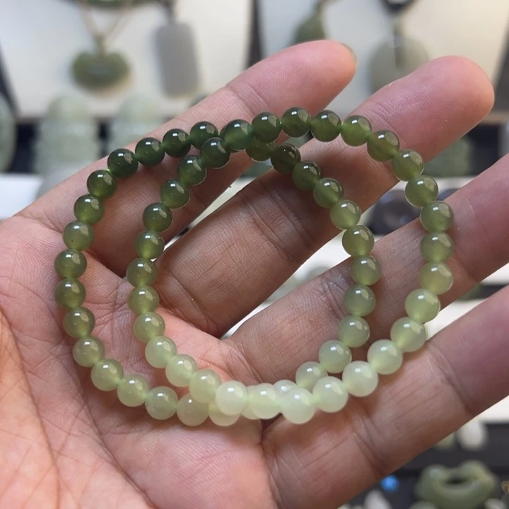 和田玉未镶嵌吊坠(不含链)666