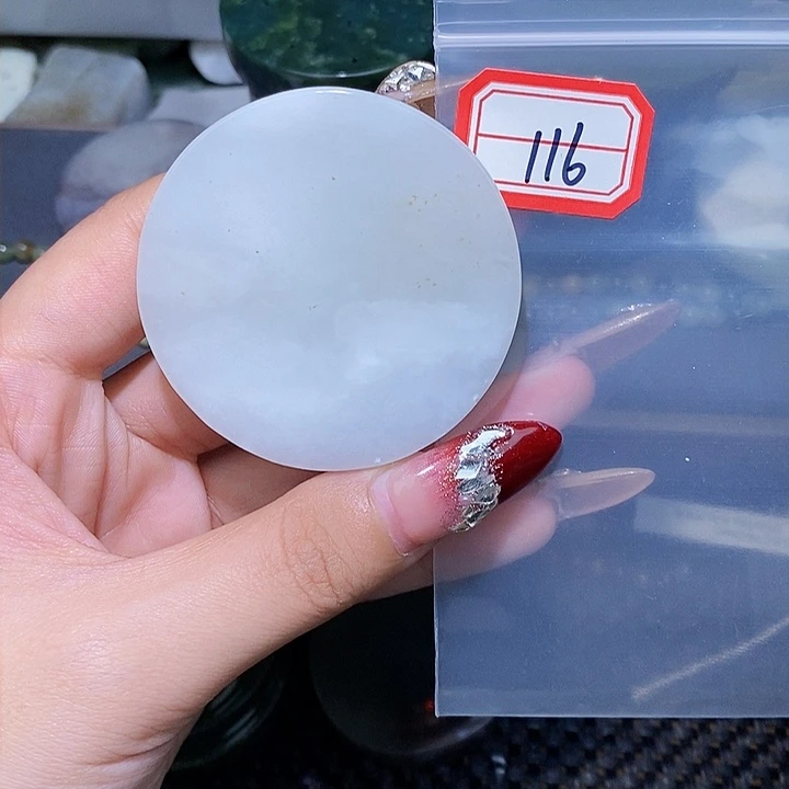 和田玉和田玉边角料随机发未镶嵌