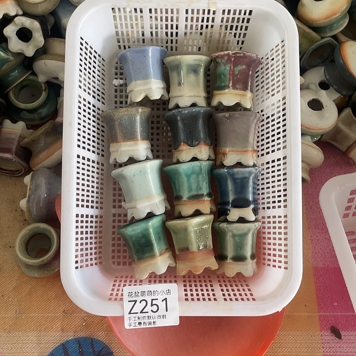 花盆紫砂251微瑕品口径3厘米左右尺寸