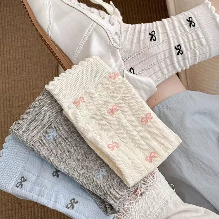 是初恋的味道~2025新款春夏薄款无骨木耳边蝴蝶结中筒袜子ins风