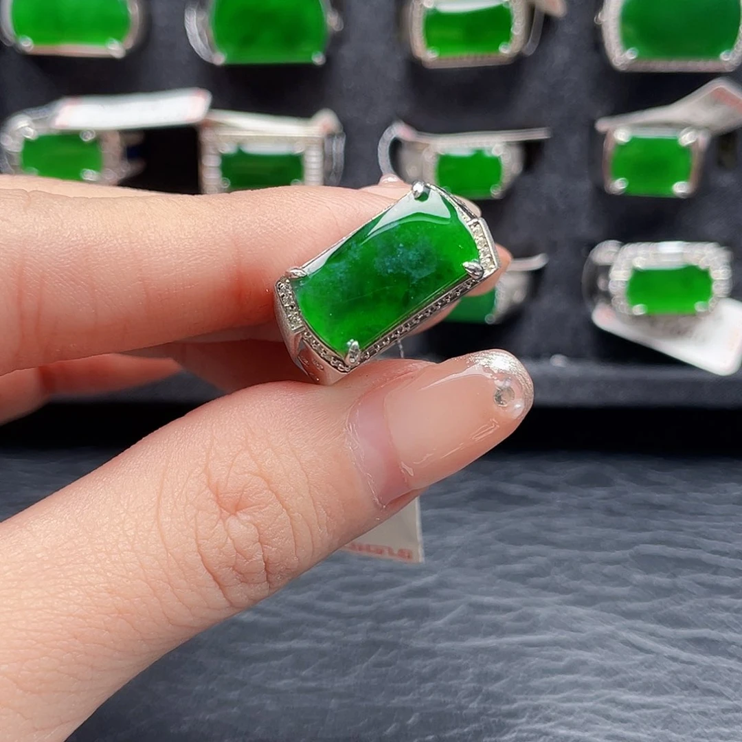 翡翠戒指银S925镶嵌随***吧编号1948