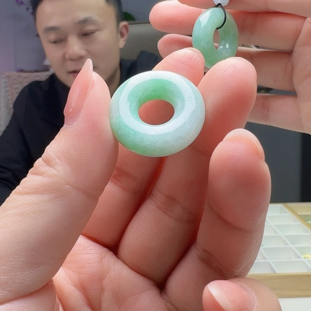 翡翠散珠天然翡翠