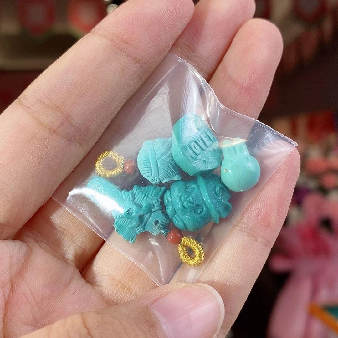 未镶嵌绿松石珠宝奇石