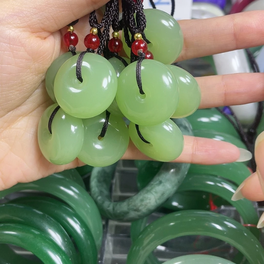 【闪购商品】石英质玉手镯未镶嵌