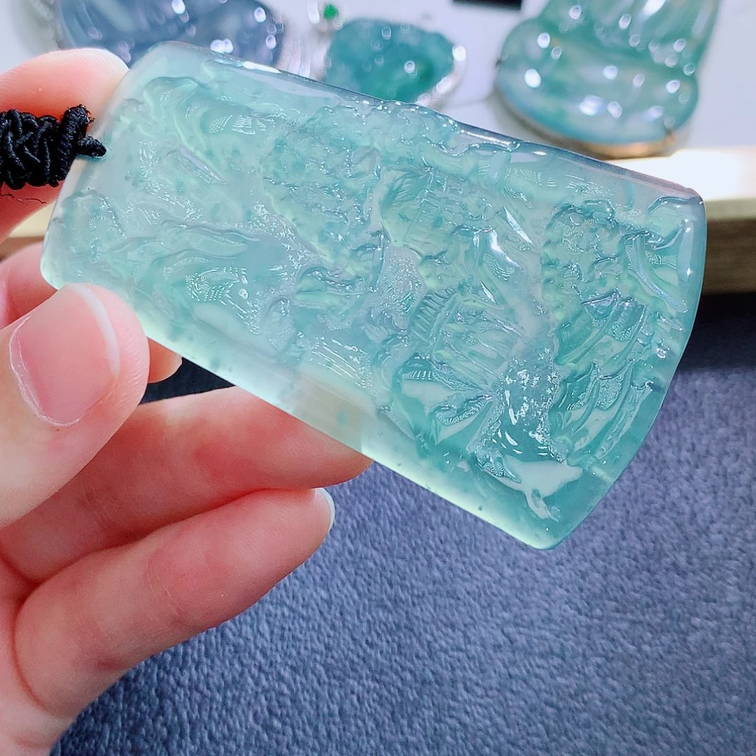 颈饰未镶嵌翡翠翡翠