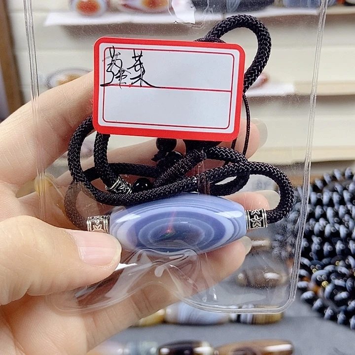 蓬***涛玛瑙/玉髓未镶嵌颈饰