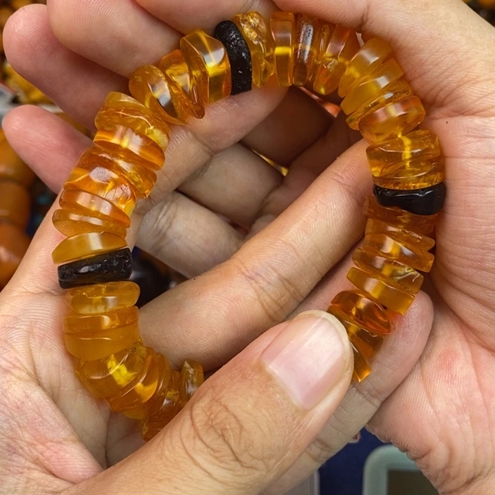 琥珀未镶嵌珠宝奇石