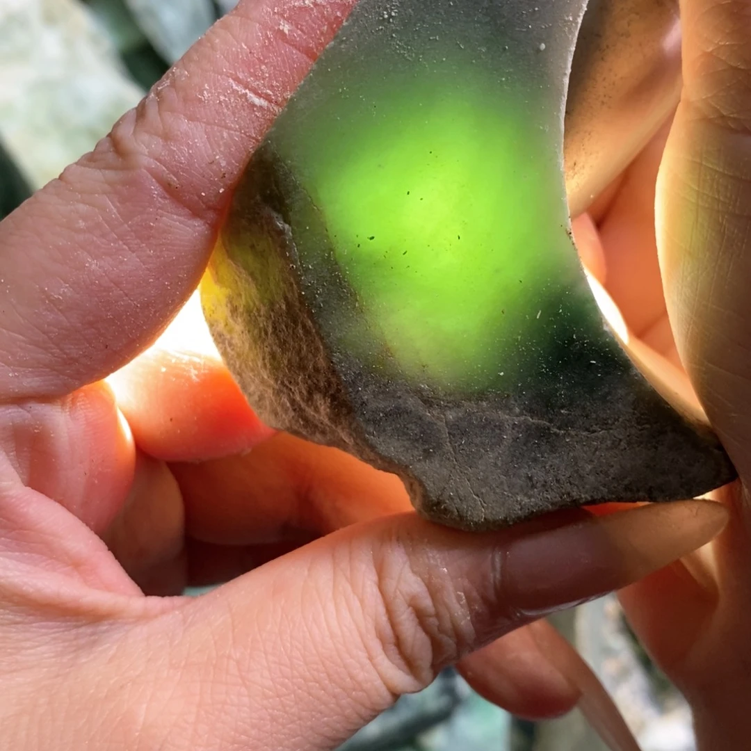 颈饰未镶嵌翡翠天然翡翠