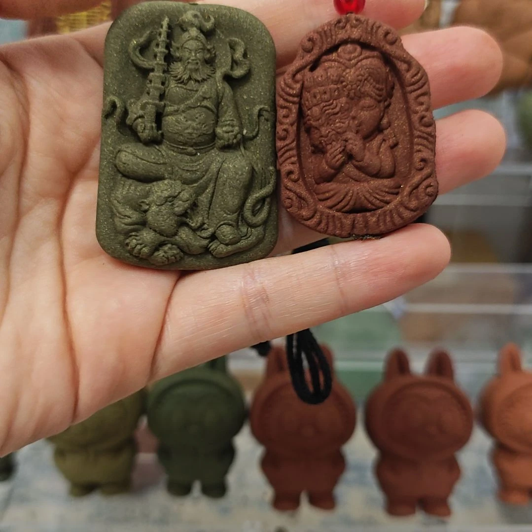 泥塑微瑕福利香牌两个