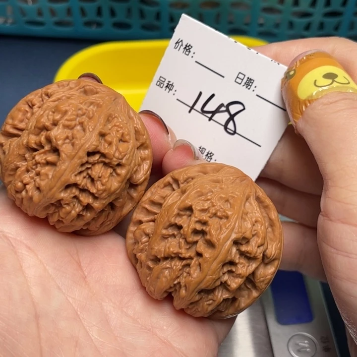 文玩核桃把件粗筋43