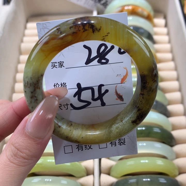 未镶嵌蛇纹石玉手镯