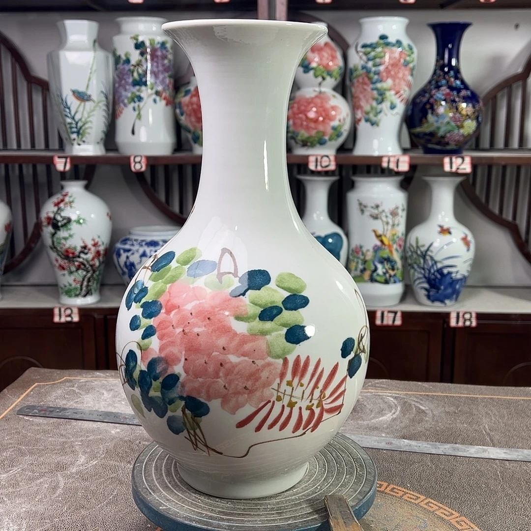 陶摆件景德镇陶瓷赏红紫