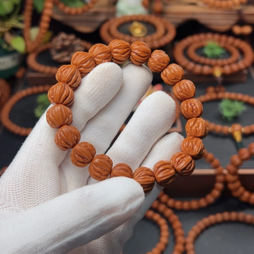 吊坠桃核余**心1.3桃八棱手串