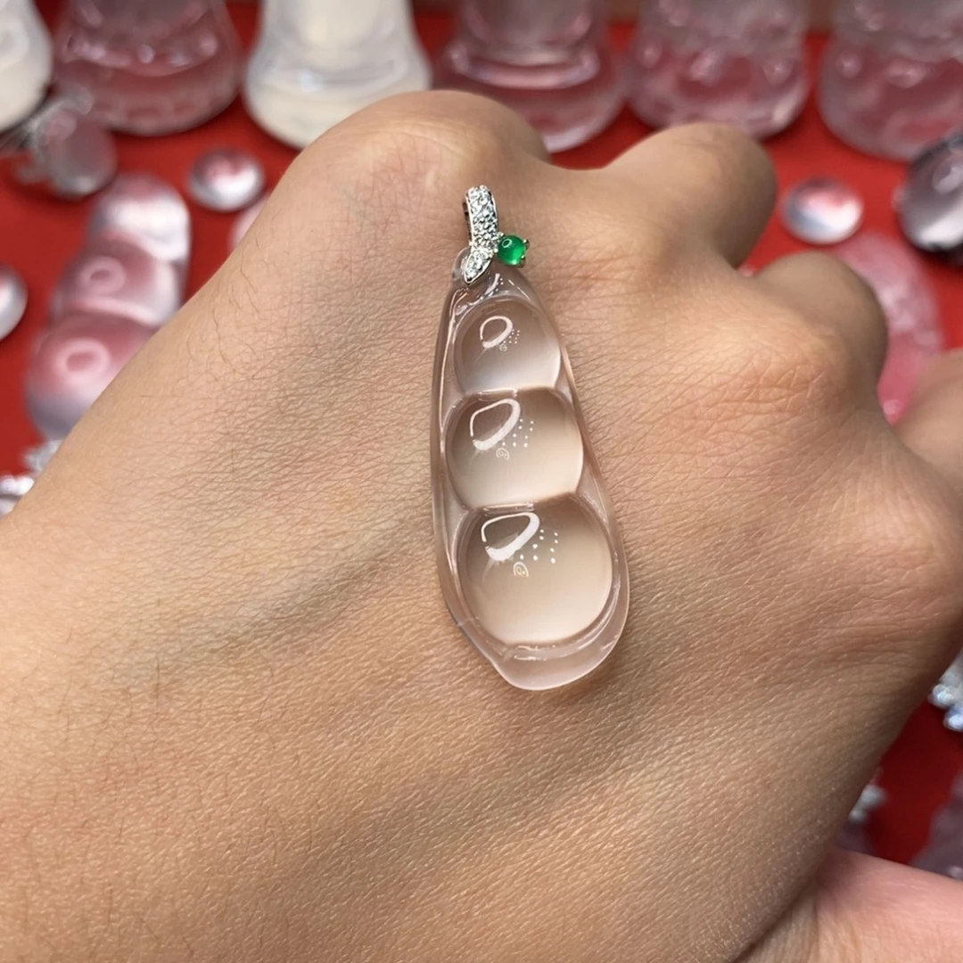 重***8石英质玉银S925镶嵌吊坠