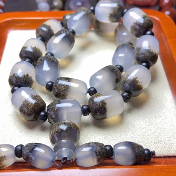 玛瑙/玉髓未镶嵌手串半壁江山 发丝刺景手持