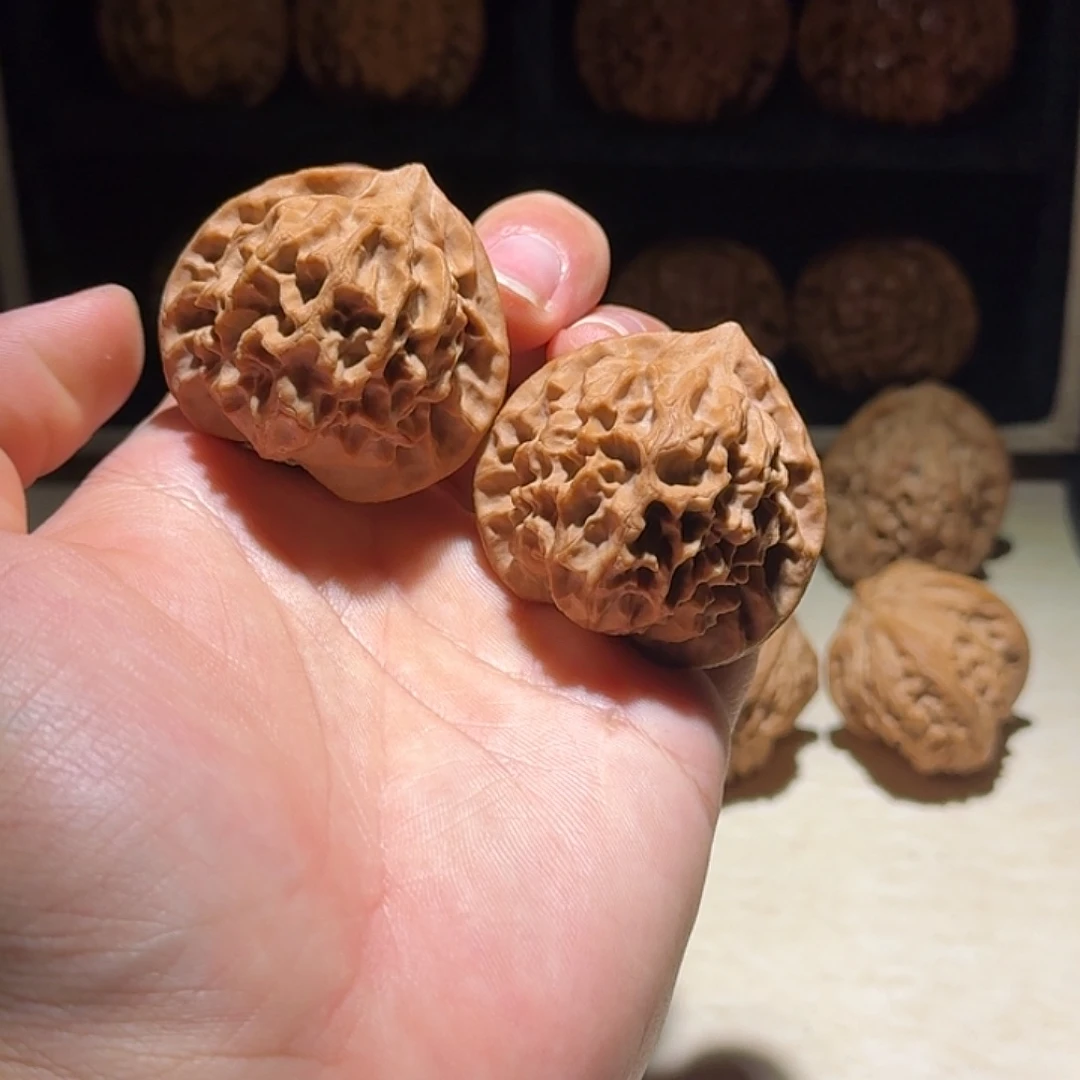 7***丶文玩核桃吊坠龙鳞纹