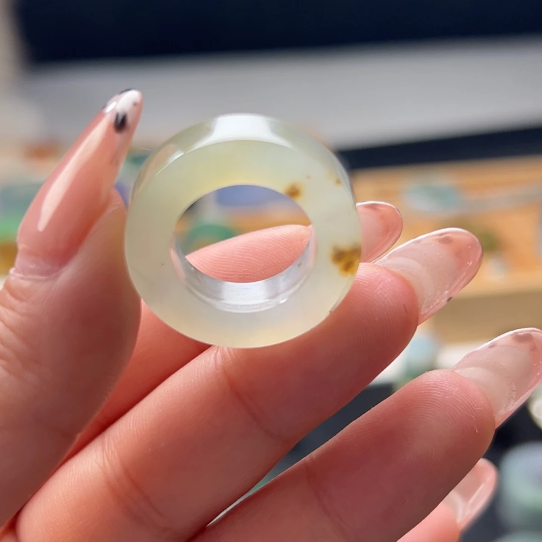 定制翡翠未镶嵌9/15波霸奶茶