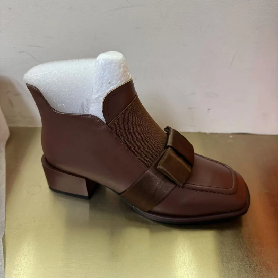 露露严选手工真皮时尚短靴女现货断码342