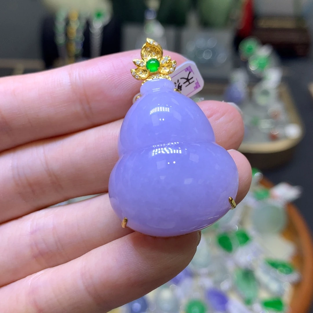 翡翠18K金镶嵌颈饰翡翠吊坠项链