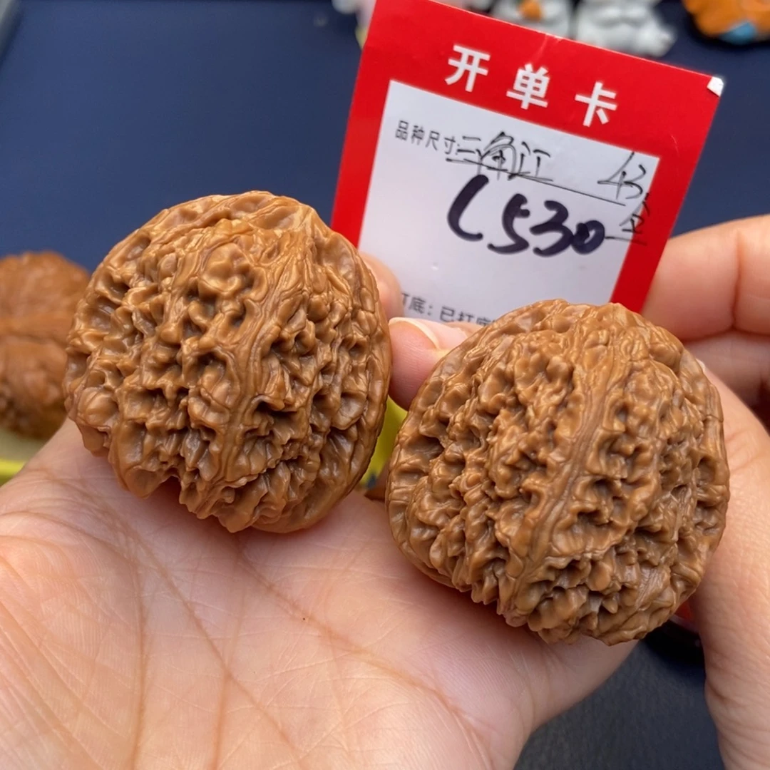 吊坠文玩核桃文玩核桃