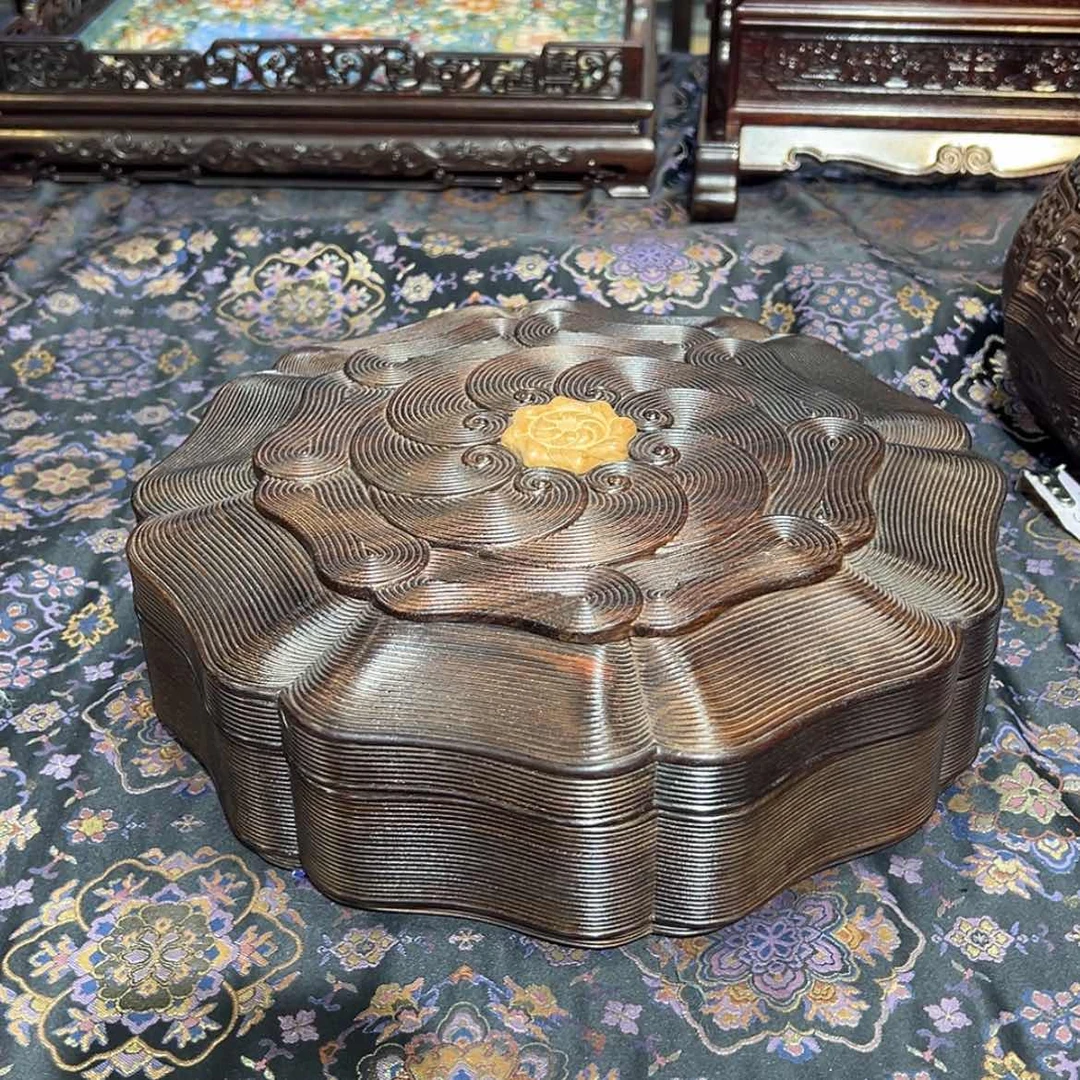 【闪购商品】红酸枝木类成套家具果盒