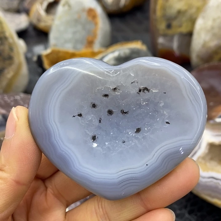 未镶嵌珠宝半成品水晶蓝晶心
