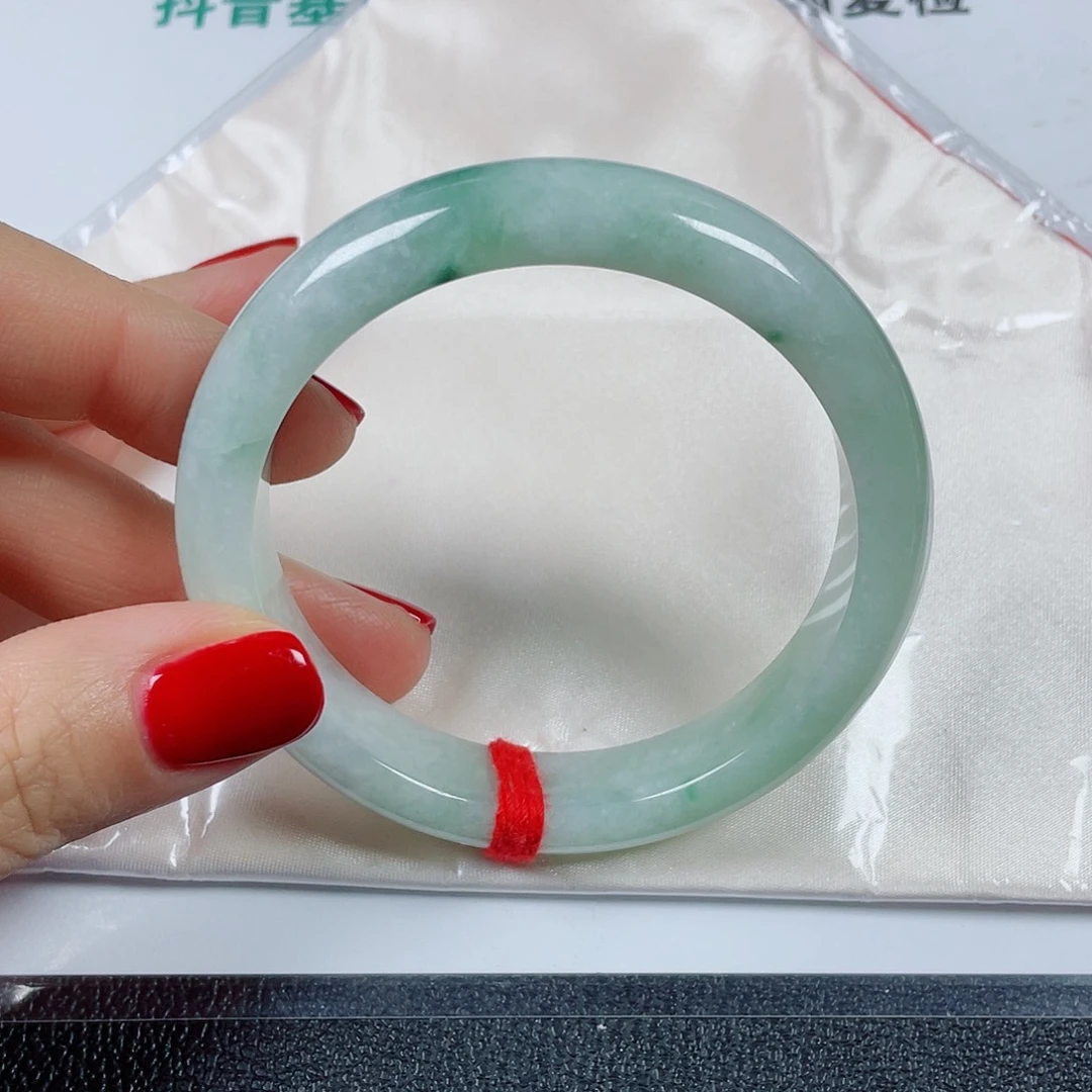 翡翠未镶嵌手镯圈口60.9宽13厚8:9