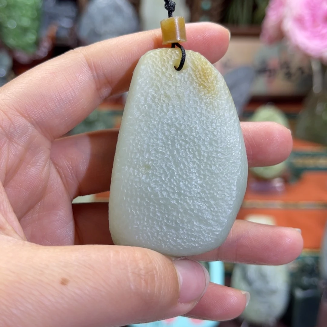 和田玉挂件未镶嵌去****方