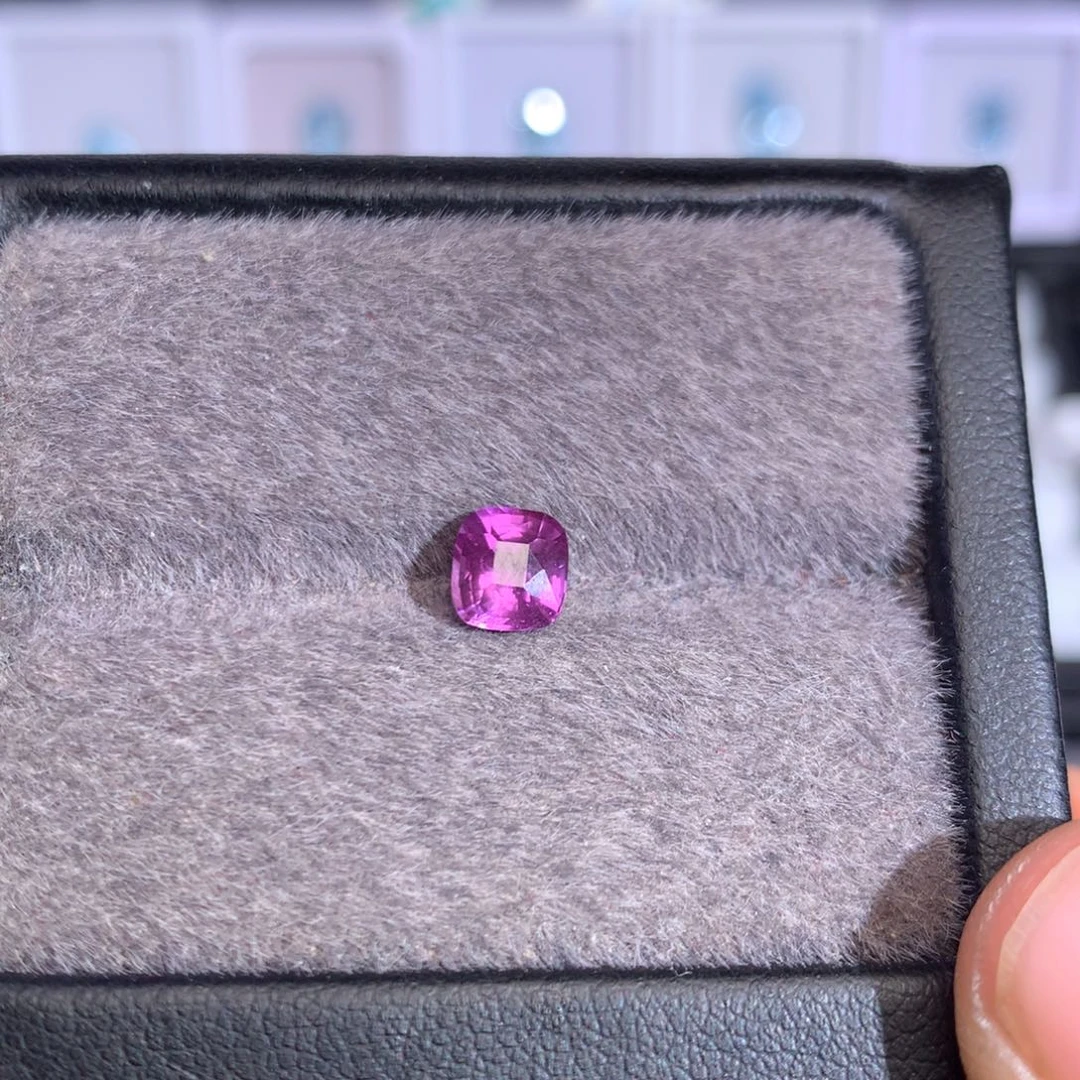 蓝宝石裸石1.085ct
